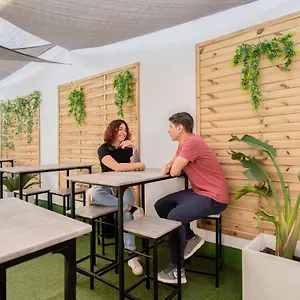 https://casa-barcelo-camp-nou-barcelona.top-hotels-tarragona.com