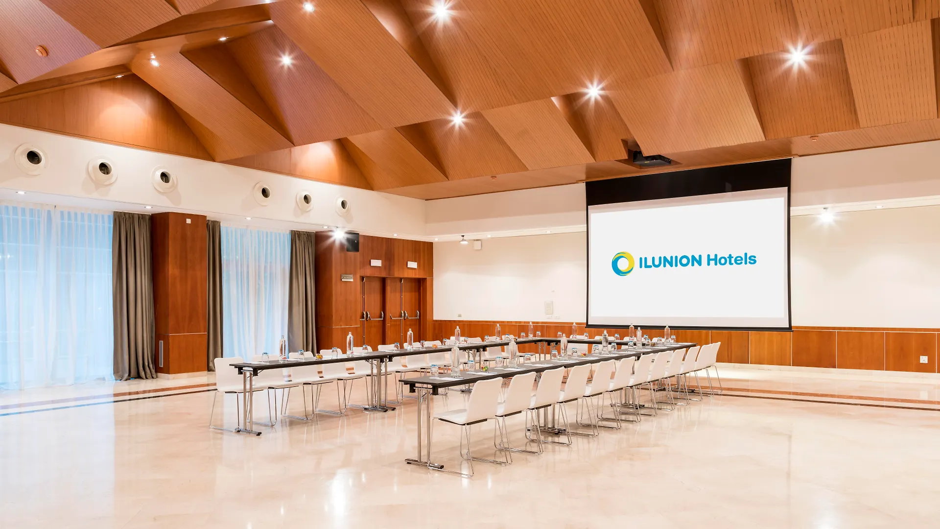 Ilunion Malaga Hotel