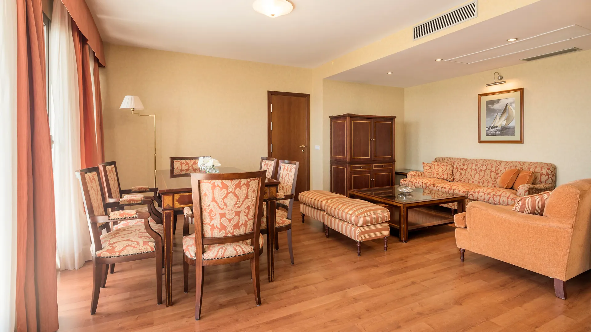 Ilunion Malaga Hotel