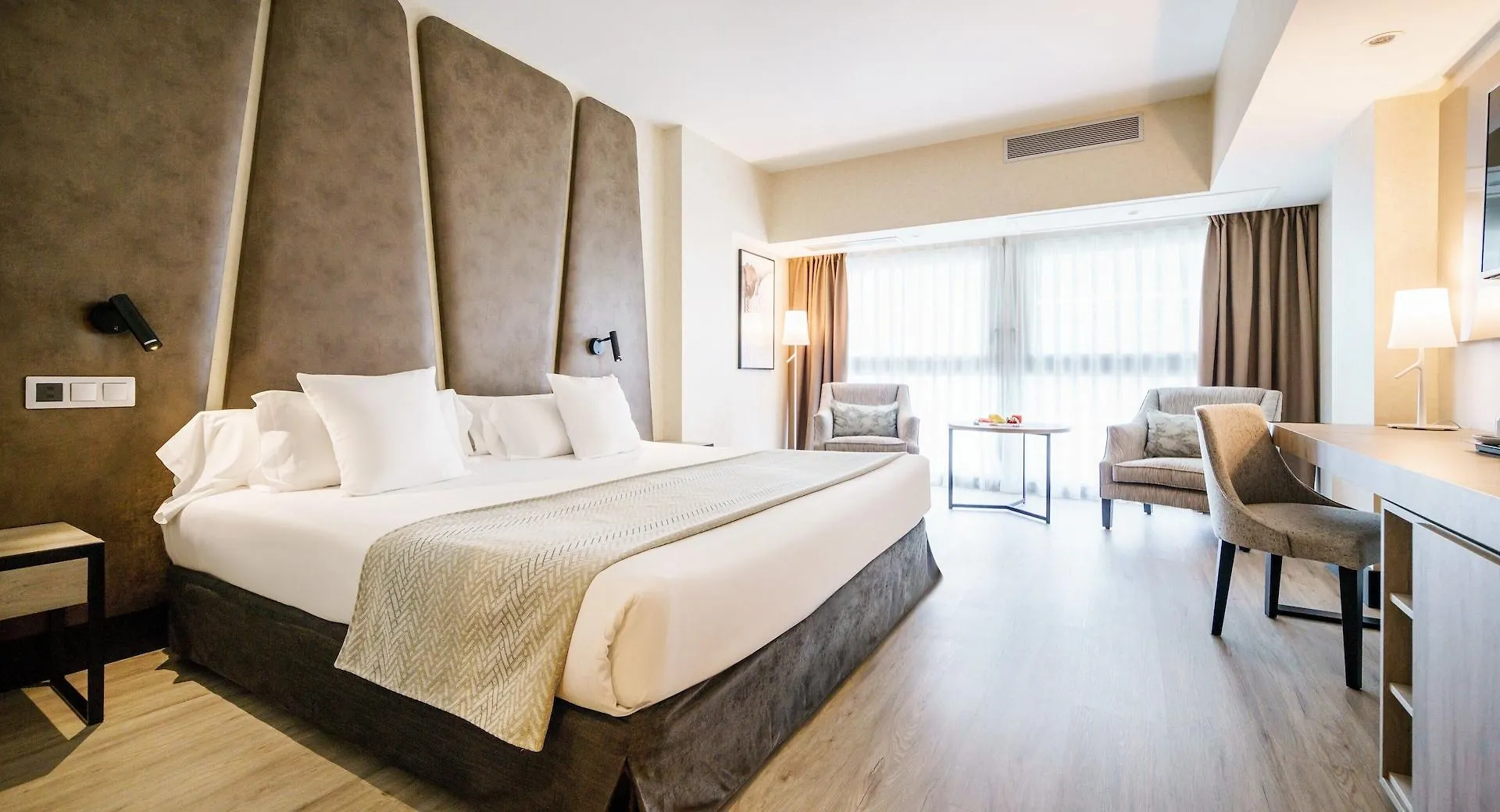 Ilunion Malaga Hotel