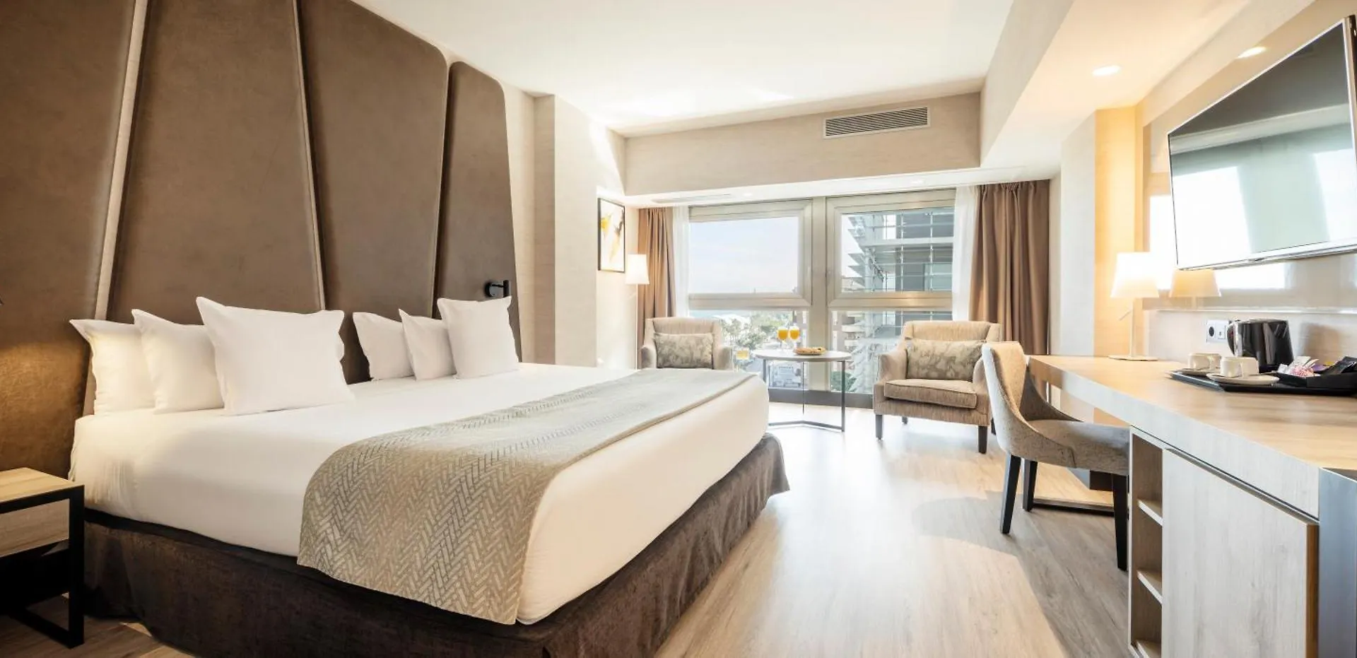 Ilunion Malaga Hotel 4*,  Spain